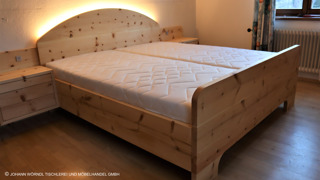 Zirbenbett © Johann Wörndl Tischlerei und Möbelhandel GmbH Zirbenbett