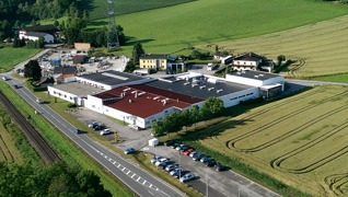 Estermann Gebäude Luftansicht © Estermann GmbH Estermann Gebäude Luftansicht