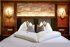 Romantikhotel Zell am See Romantikzimmer © Josef Hörl & Sohn GmbH Romantikhotel Zell am See Romantikzimmer