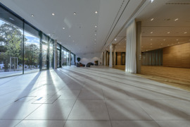 Congress Centrum Alpbach Europa Foyer © Norbert Freudenthaler Congress Centrum Alpbach Europa Foyer