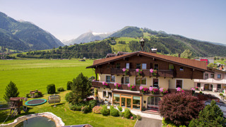 Haus © by ”jfk photography” Haus