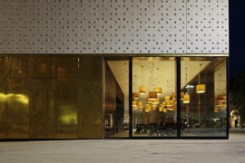 © Hanspeter Schiess