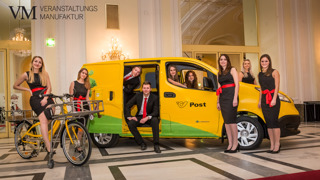 Post © Oskar Steimel Post