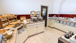 Austria Trend Hotel Salzburg Messe Frühstück © Österreichisches Verkehrsbüro AG Austria Trend Hotel Salzburg Messe Frühstück