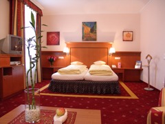 Hotel Alexandra - Suite © Hotel Bayrischer Hof & Hotel Alexandra Platzer Alexandra e.U. Hotel Alexandra - Suite