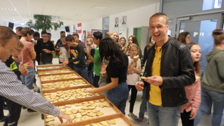 Gesunde Honigjause vom heimischen Imkerverein