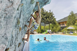 Outdoorpool Kinder © Hells Ferienresort GmbH Outdoorpool Kinder