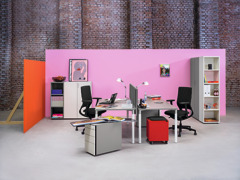 Ambientebild Tischsystem s110 und box Stauraum