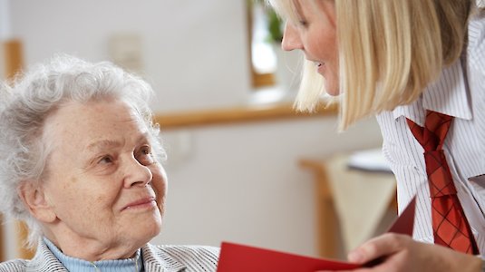 Vorstellung des Menüs für das Abendessen Vorstellung des Menüs für das Abendessen