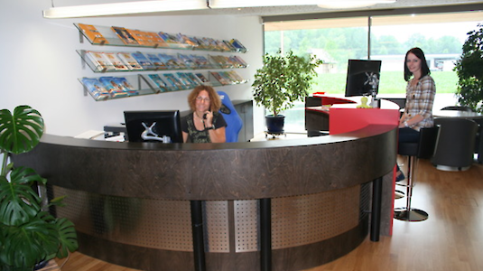 Retter Reisen. Retter Reisen.