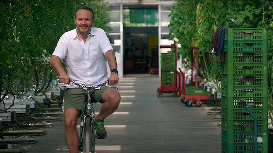 Einer von 4 Gründern von blün - Greogor Hoffmann. Coypright by blün. Einer von 4 Gründern von blün - Greogor Hoffmann. Coypright by blün.